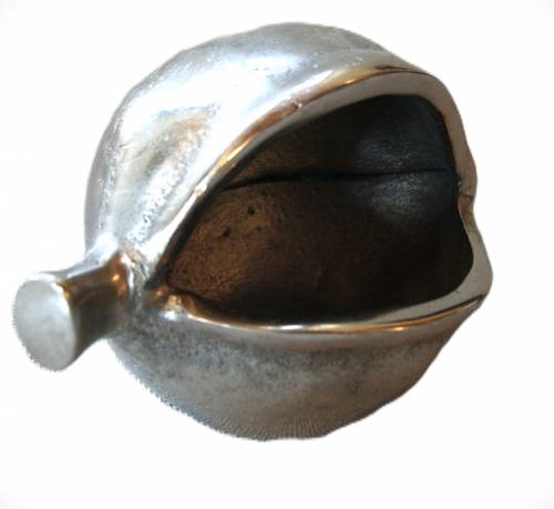 Granatapfel aus Aluminium