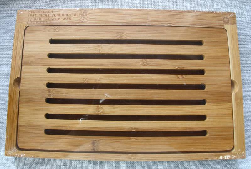 P.e.T. Brotschneidebrett von Räder